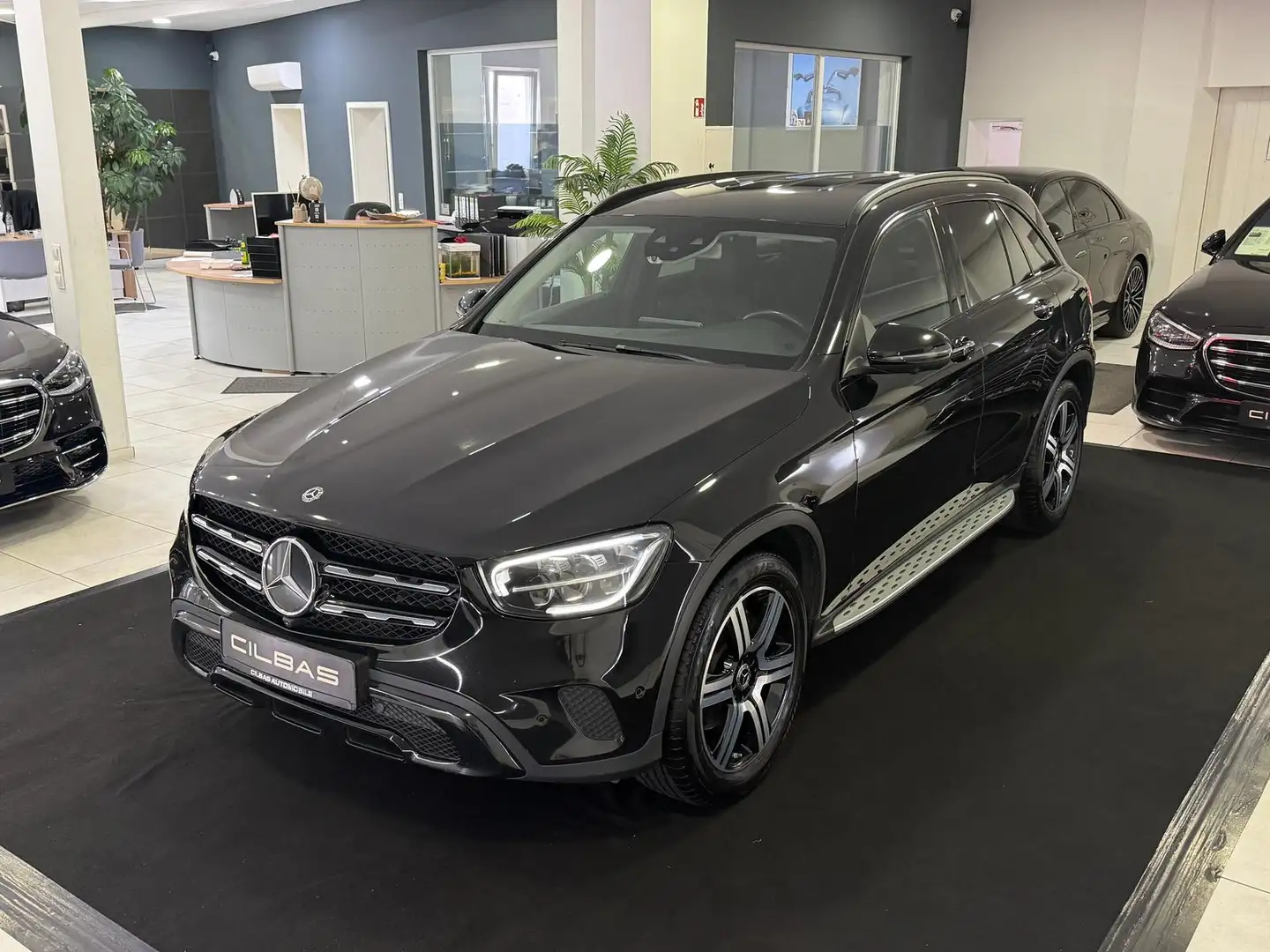 Mercedes-Benz GLC 300 d 4M Exclusiv*DIGITAL*360*BURM*AHK*SPUR* Noir - 1
