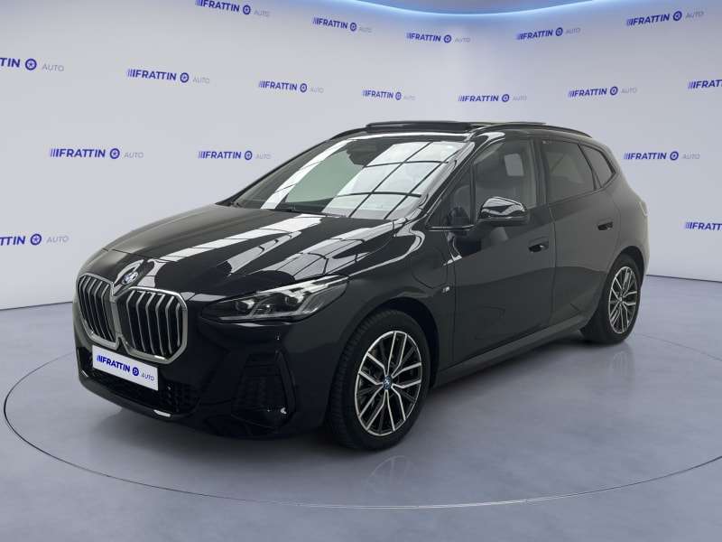 BMW 225