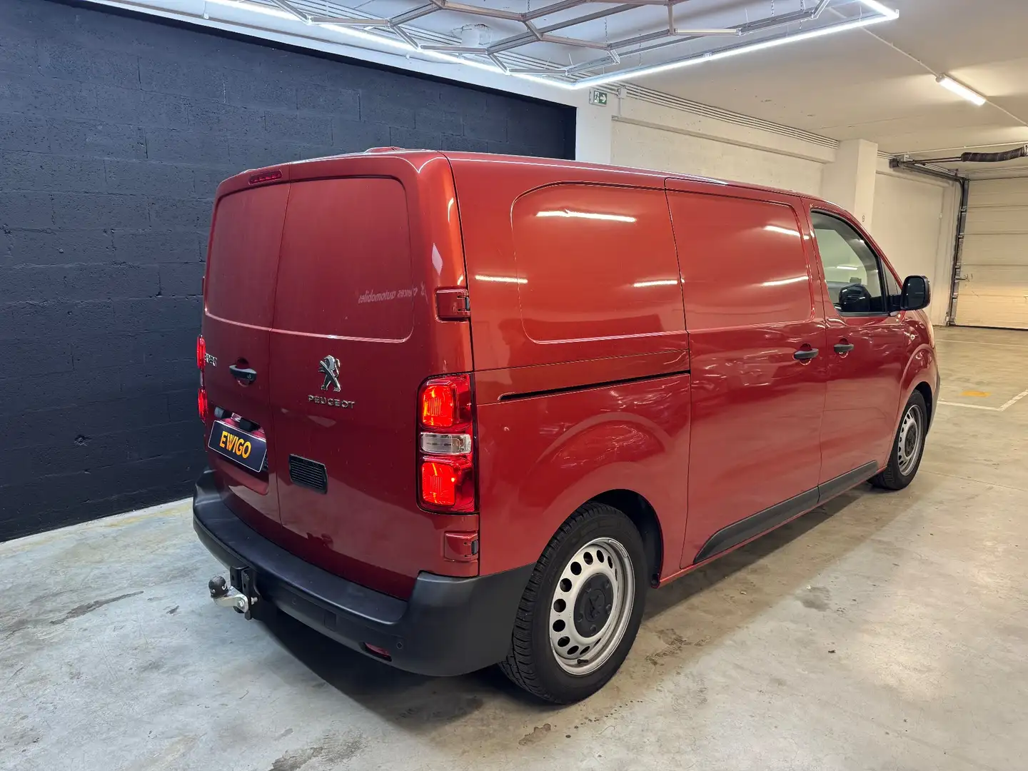 Peugeot FOURGON 1.6 BLUEHDI 115 L2H1  PREMIUM / ATTELAGE / CARPLAY / REGULATEUR - 2