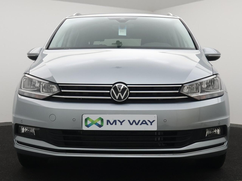 Volkswagen Touran 1.5 TSI Highline Business DSG *DEMO* — photo 4