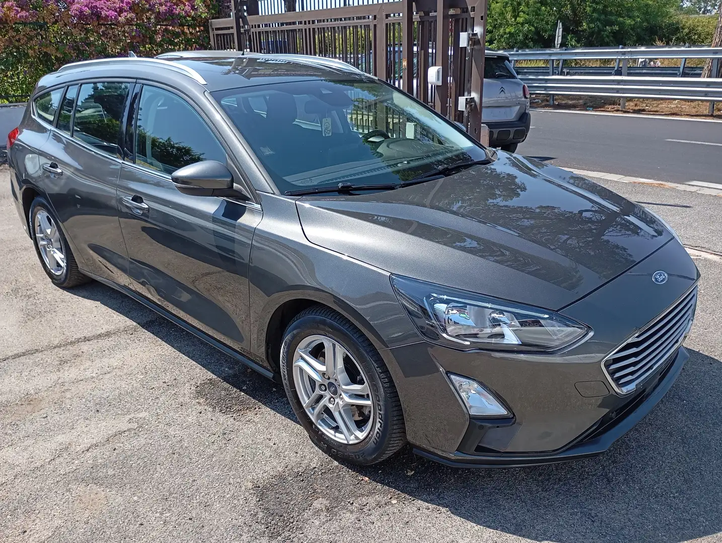 Ford Focus SW 1.0 EcoBoost 100CV Business Grigio - 2