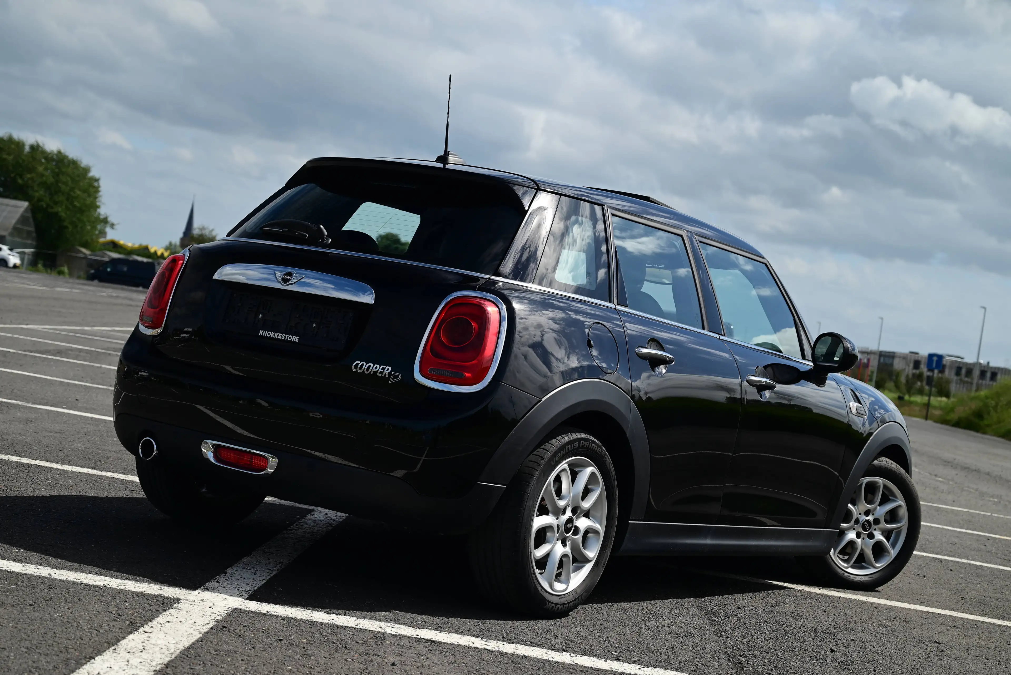 MINI Cooper D Mini 1.5 DA Cooper — photo 2