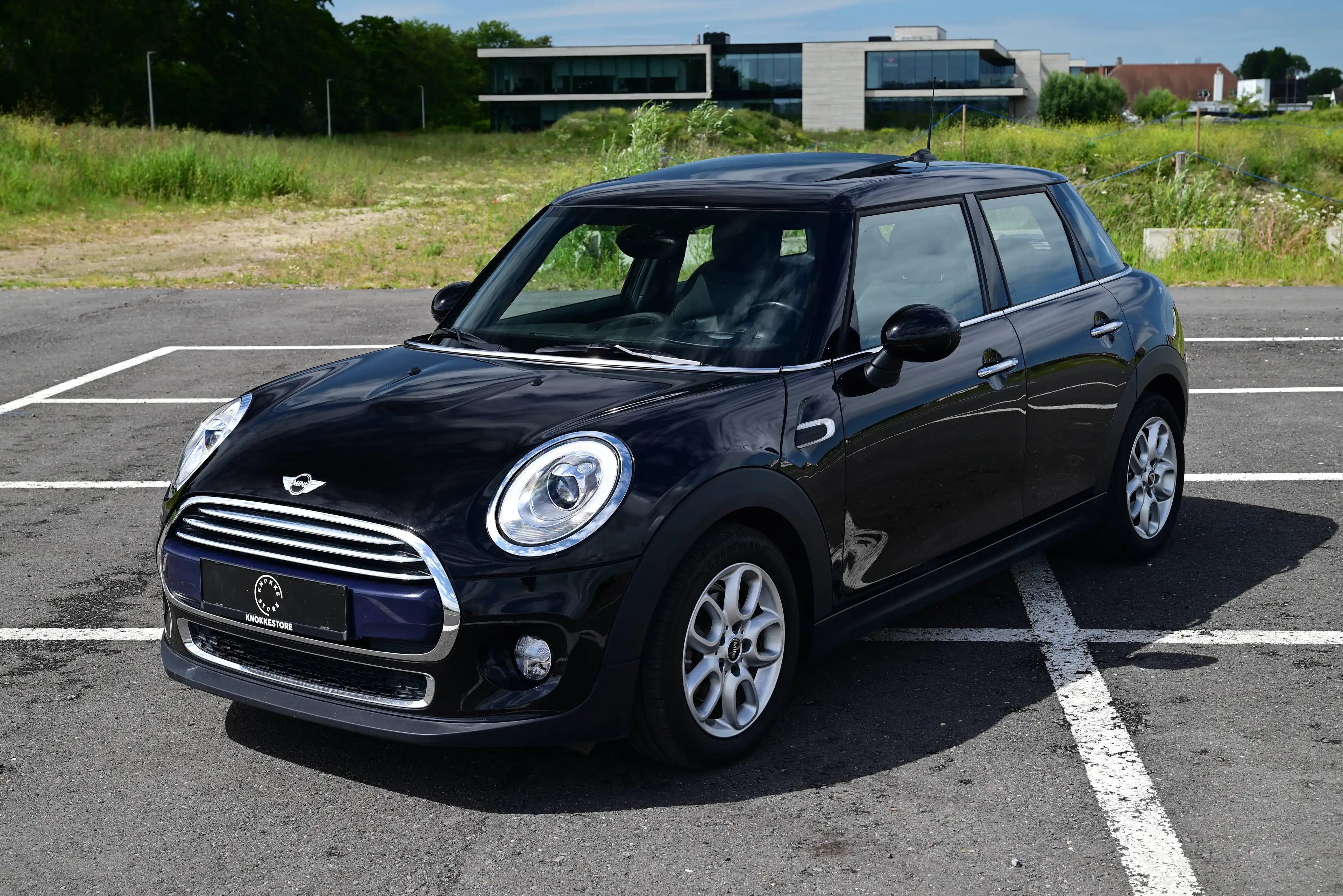 MINI Cooper D Mini 1.5 DA Cooper — photo 4