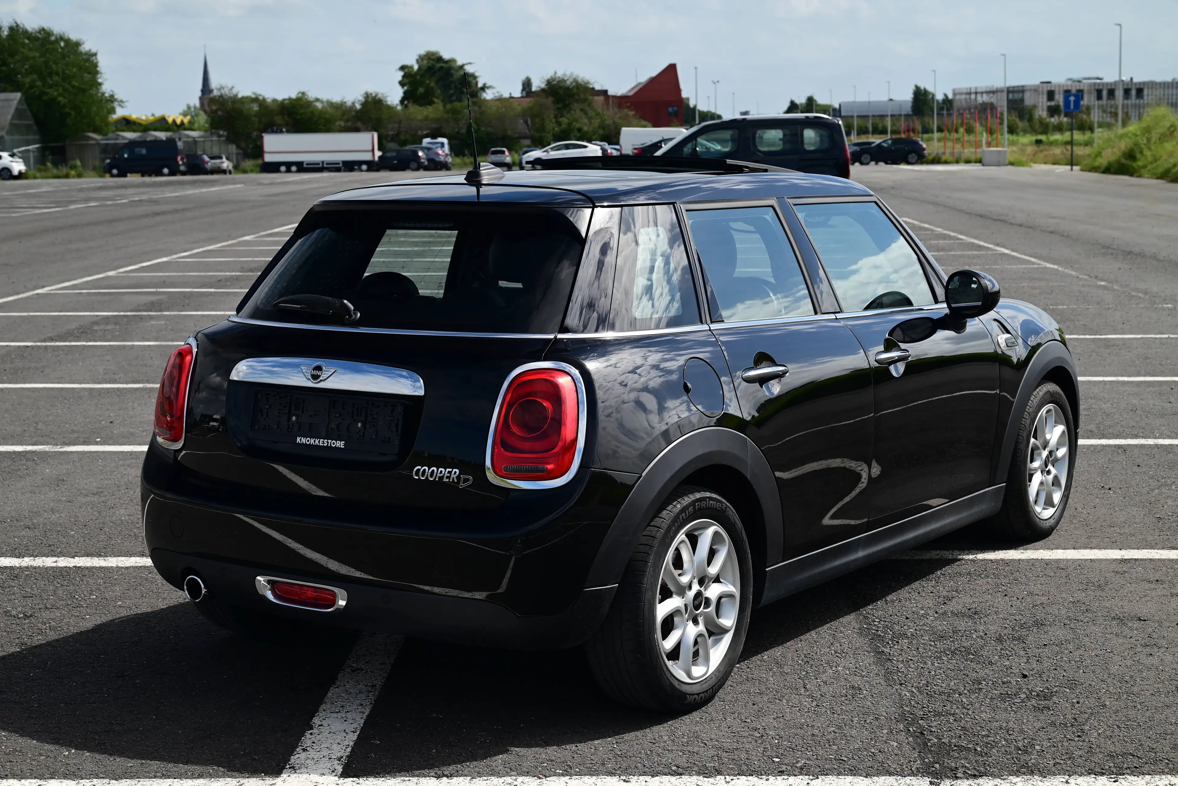 MINI Cooper D Mini 1.5 DA Cooper — photo 8