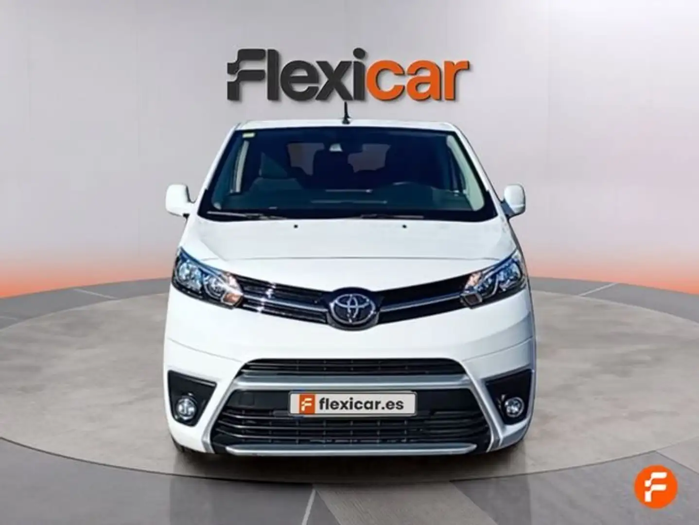 Toyota Proace Shuttle L1 2.0D 106kW (145CV) 6MT VX 9p Blanco - 2