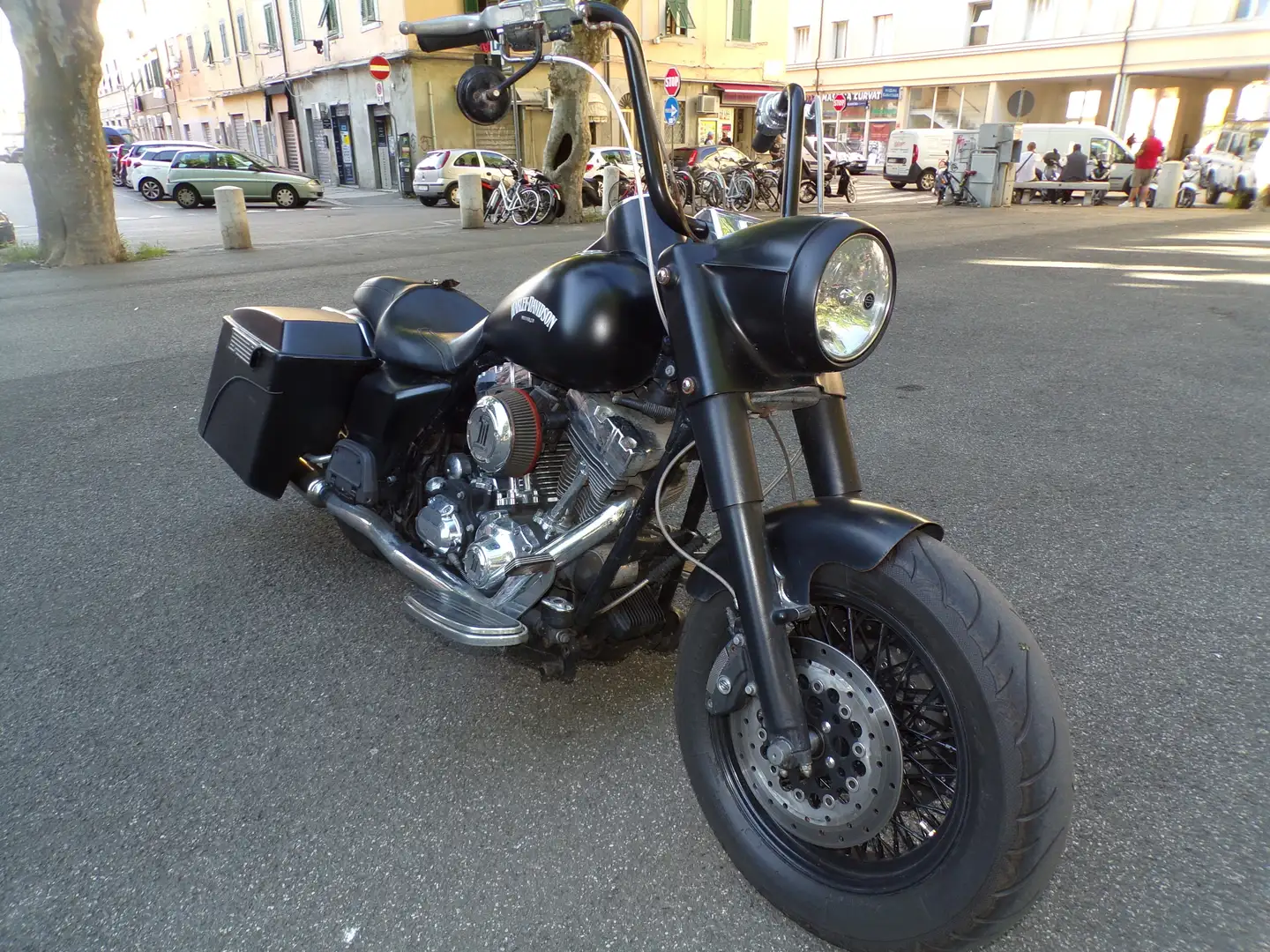 Harley-Davidson Road King Custom FLHRS Negru - 2