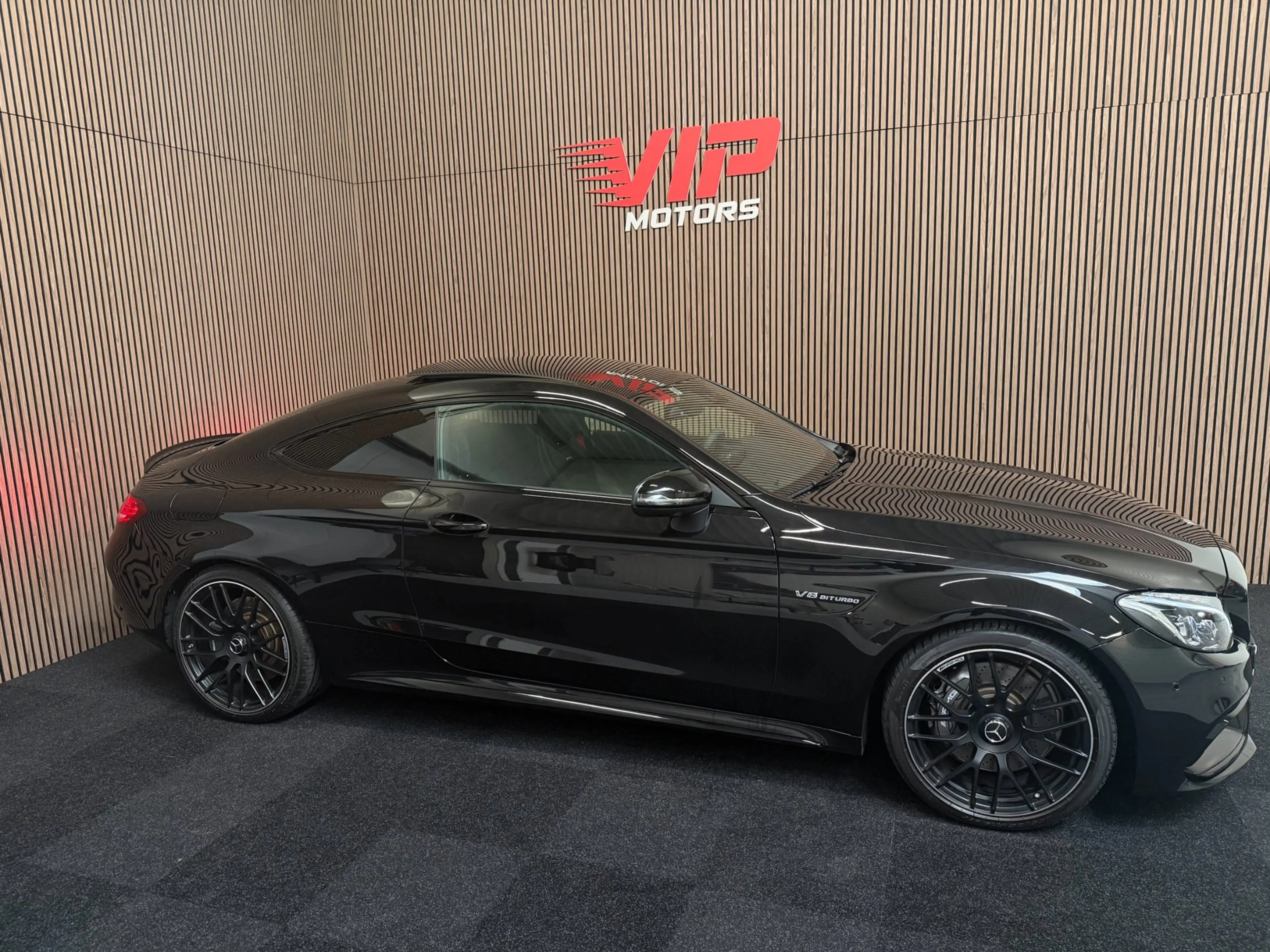 Mercedes-Benz C 63 AMG Coupé [ full option ] — photo 5