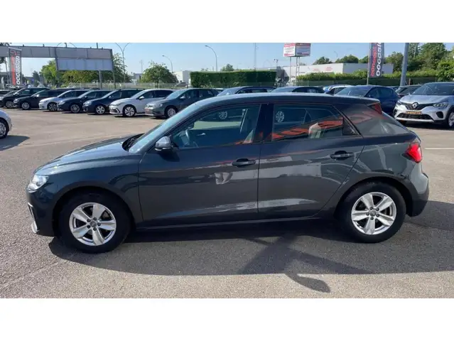 Audi A1 view 4