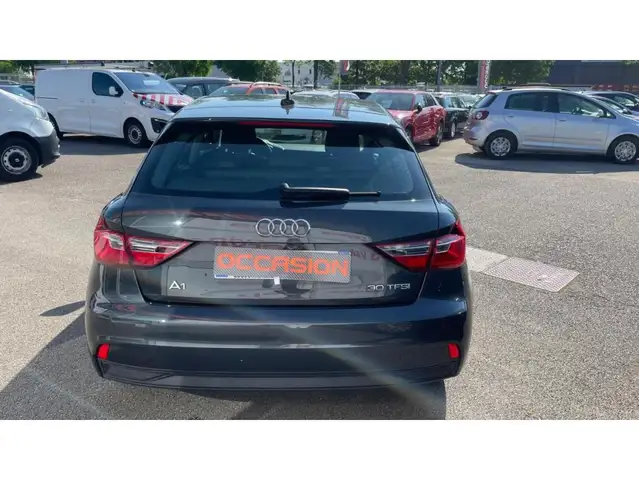 Audi A1 view 3