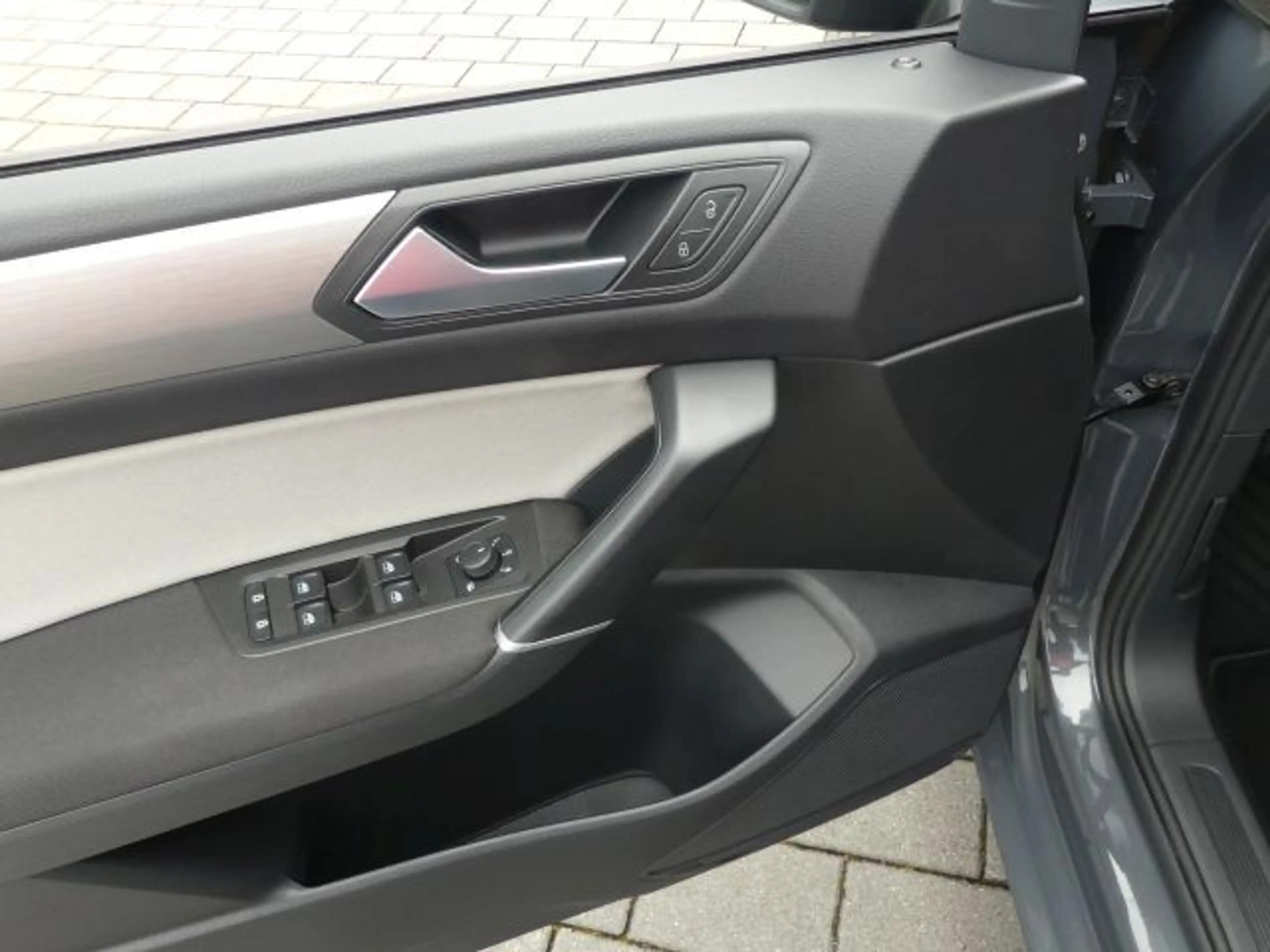 Volkswagen Touran Comfortline BMT ACC°AHK°beh.LLK°Surr.HIFI — photo 14