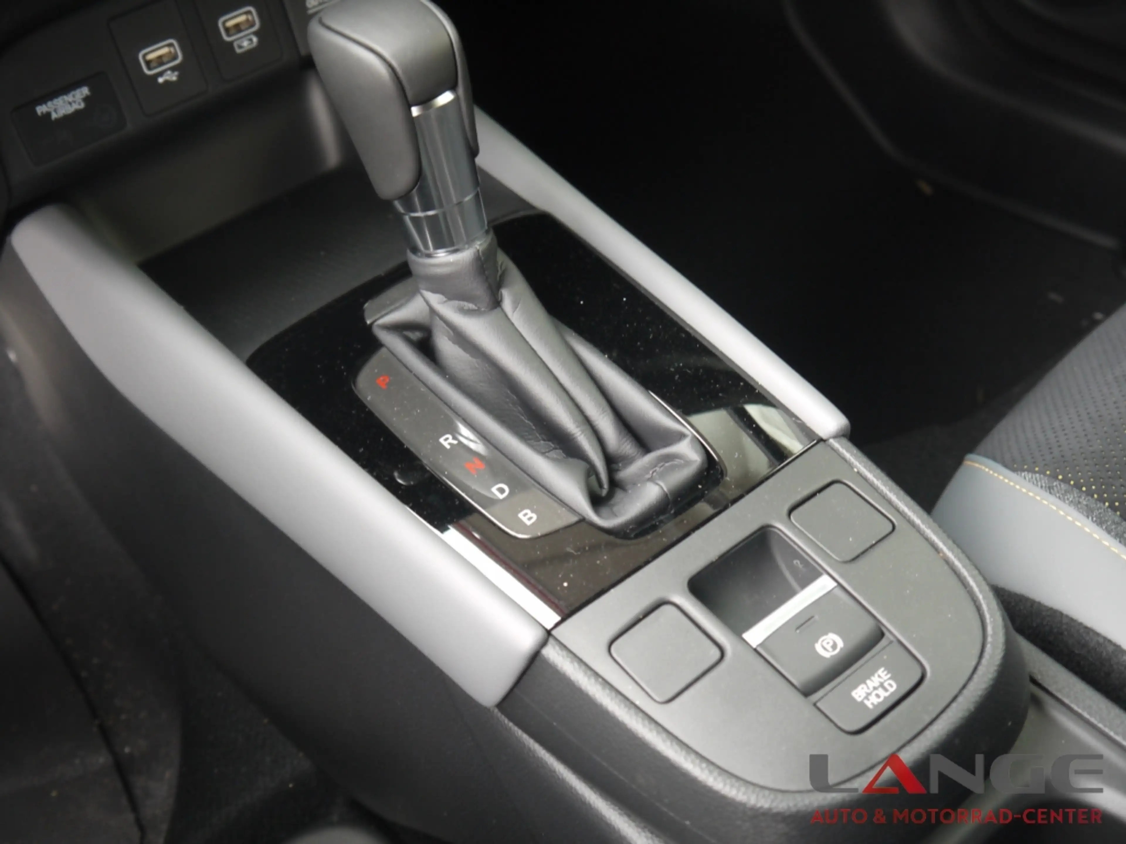 Honda Jazz 1.5 i-MMD Hybrid Advance Sport Navi LED ACC Apple — photo 15