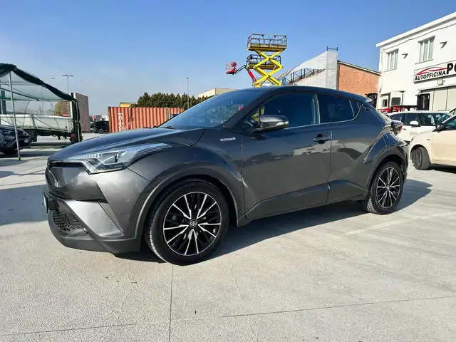 Toyota C-HR 1.8 Hybrid E-CVT Lounge OK NEOPATENTATI