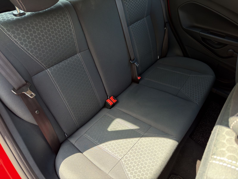 Ford Fiesta Titanium *ZahnriemenNEU*Garantie*SHZ*PDC — photo 20