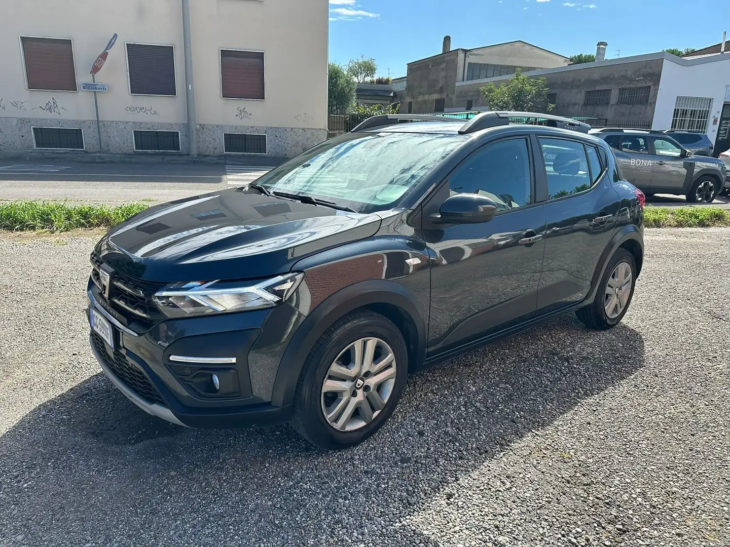 Dacia Sandero Stepway 1.0 TCe ECO-G Comfort Grigio - 1