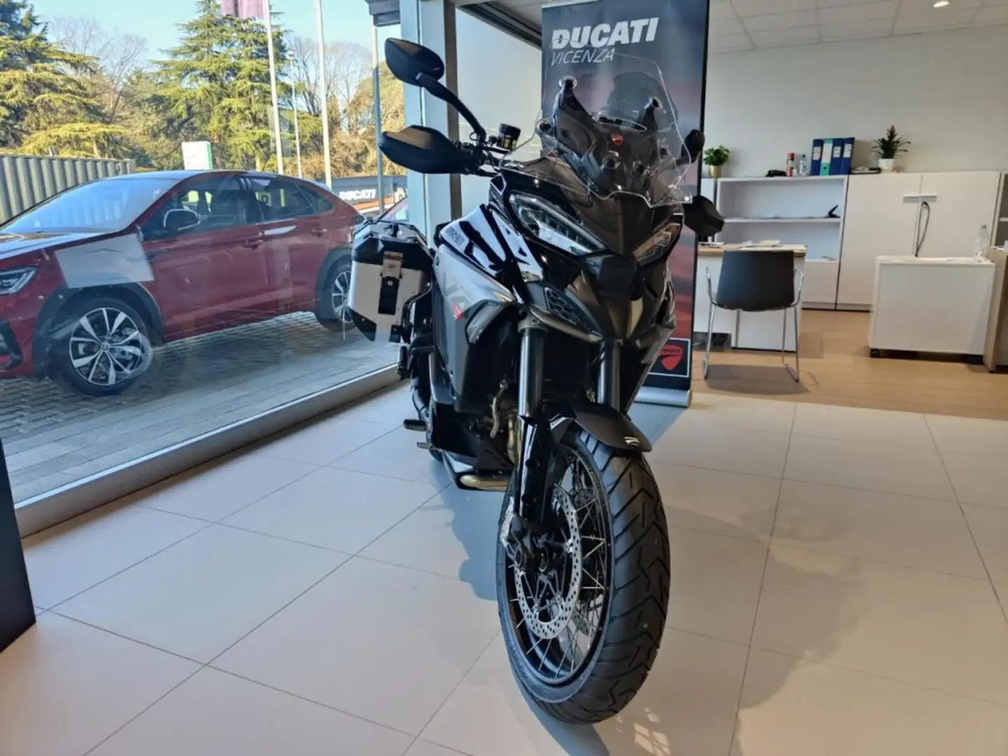 Ducati Multistrada V4 S Adventure Travel & Radar Thrilling Black MY 2025 Nero - 2