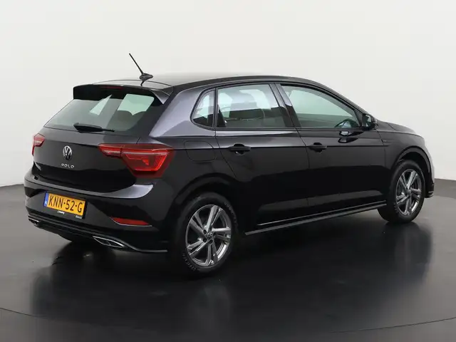 Volkswagen Polo view 4
