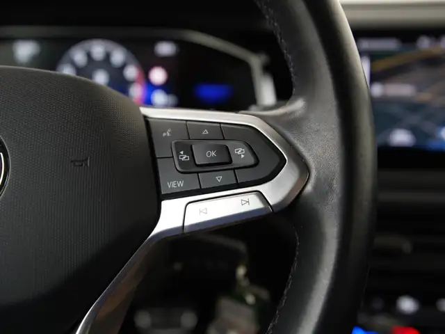 Volkswagen Polo view 9