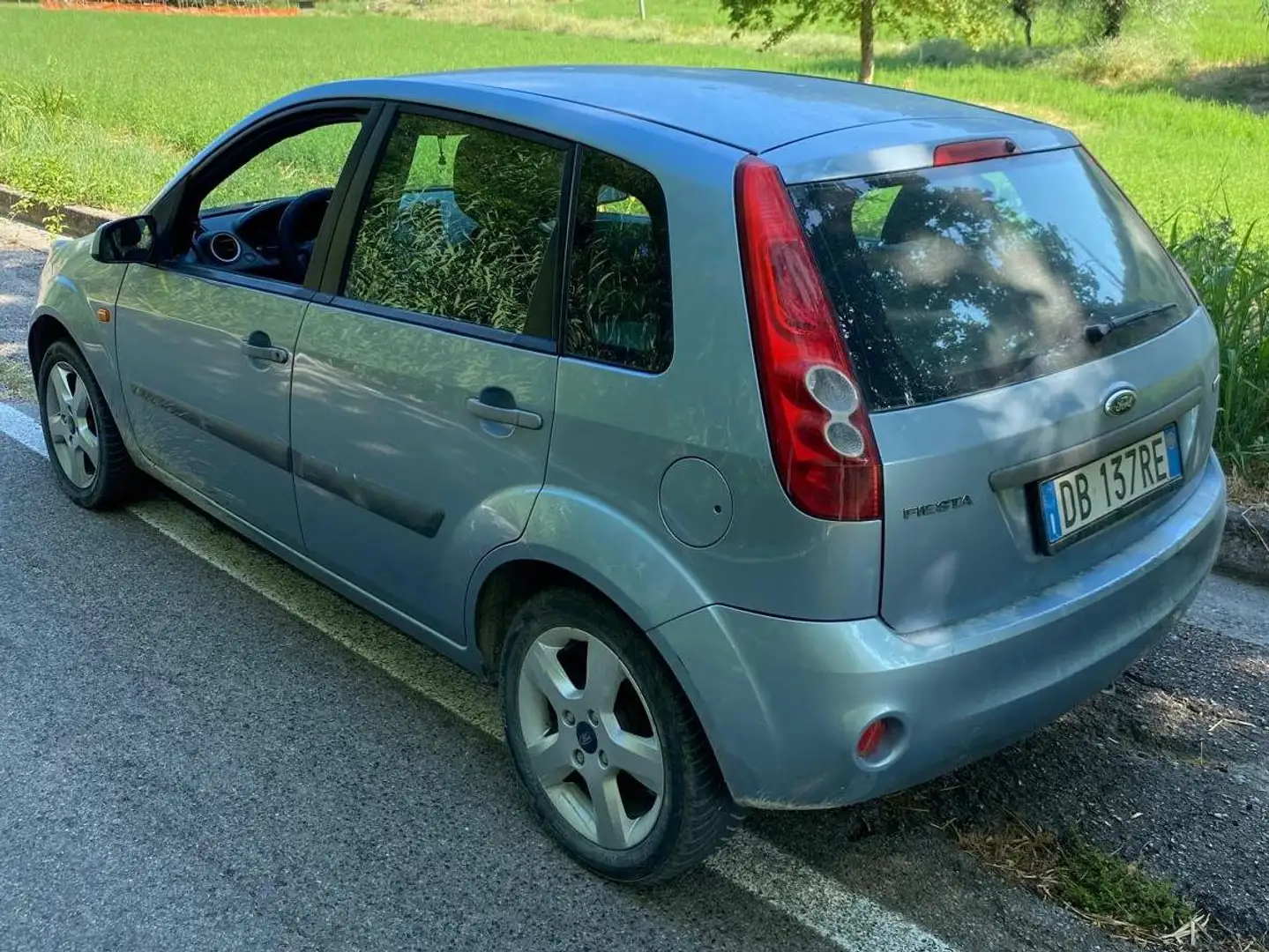 Ford Fiesta Fiesta 5p 1.4 tdci Ghia - 1