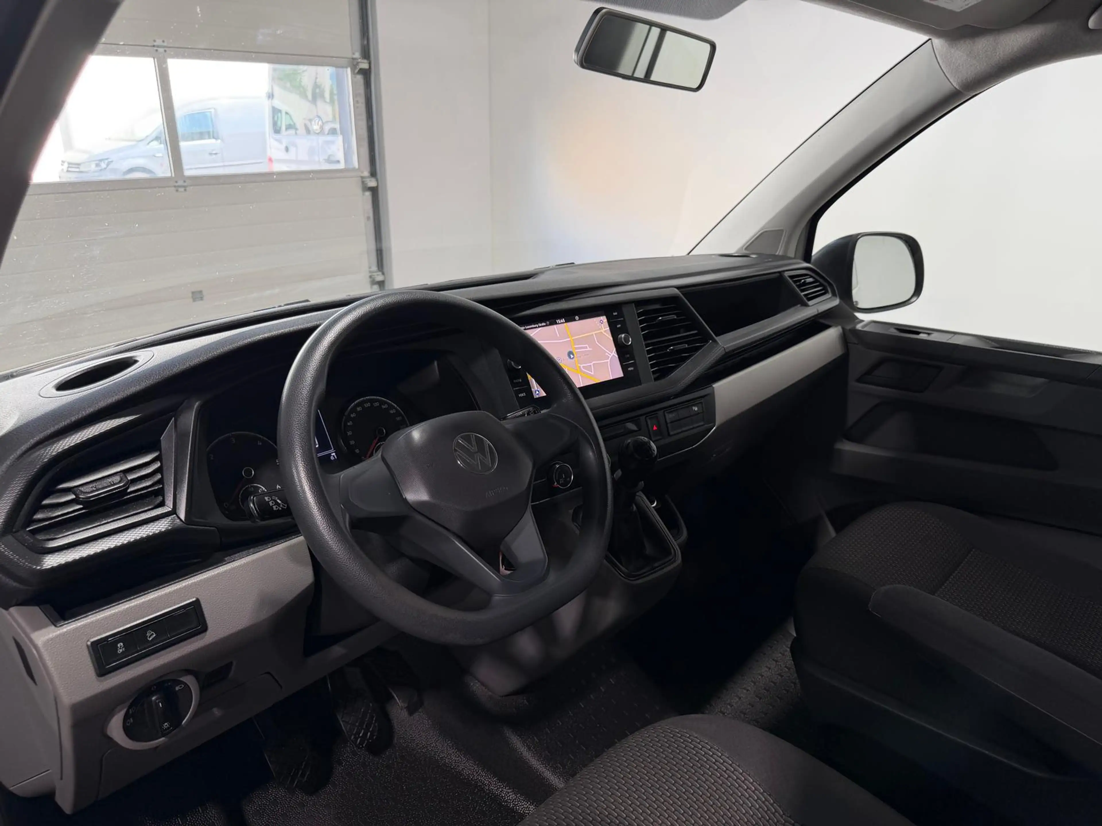 Volkswagen T6.1 Transporter -Doka(5-Si.),4Motion,lang,Standh — photo 12