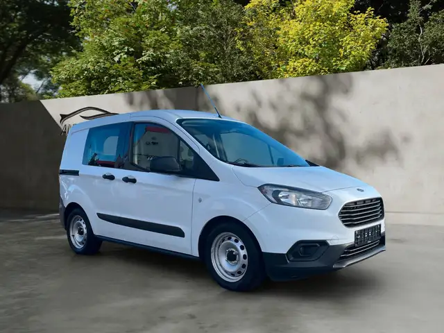 Ford Transit Courier /5 Sitzer/2x Schiebetür/Klima