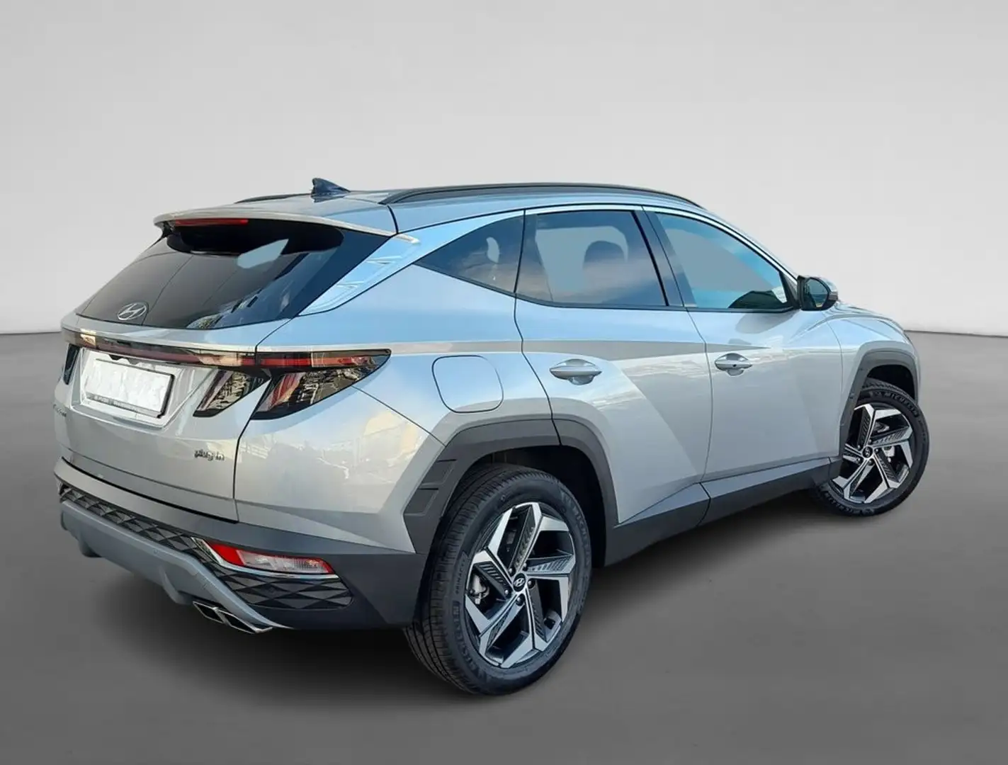 Hyundai TUCSON Nuevo Híbrido enchufable 1.6 T-GDi (265 CV) AT6 Plateado - 2