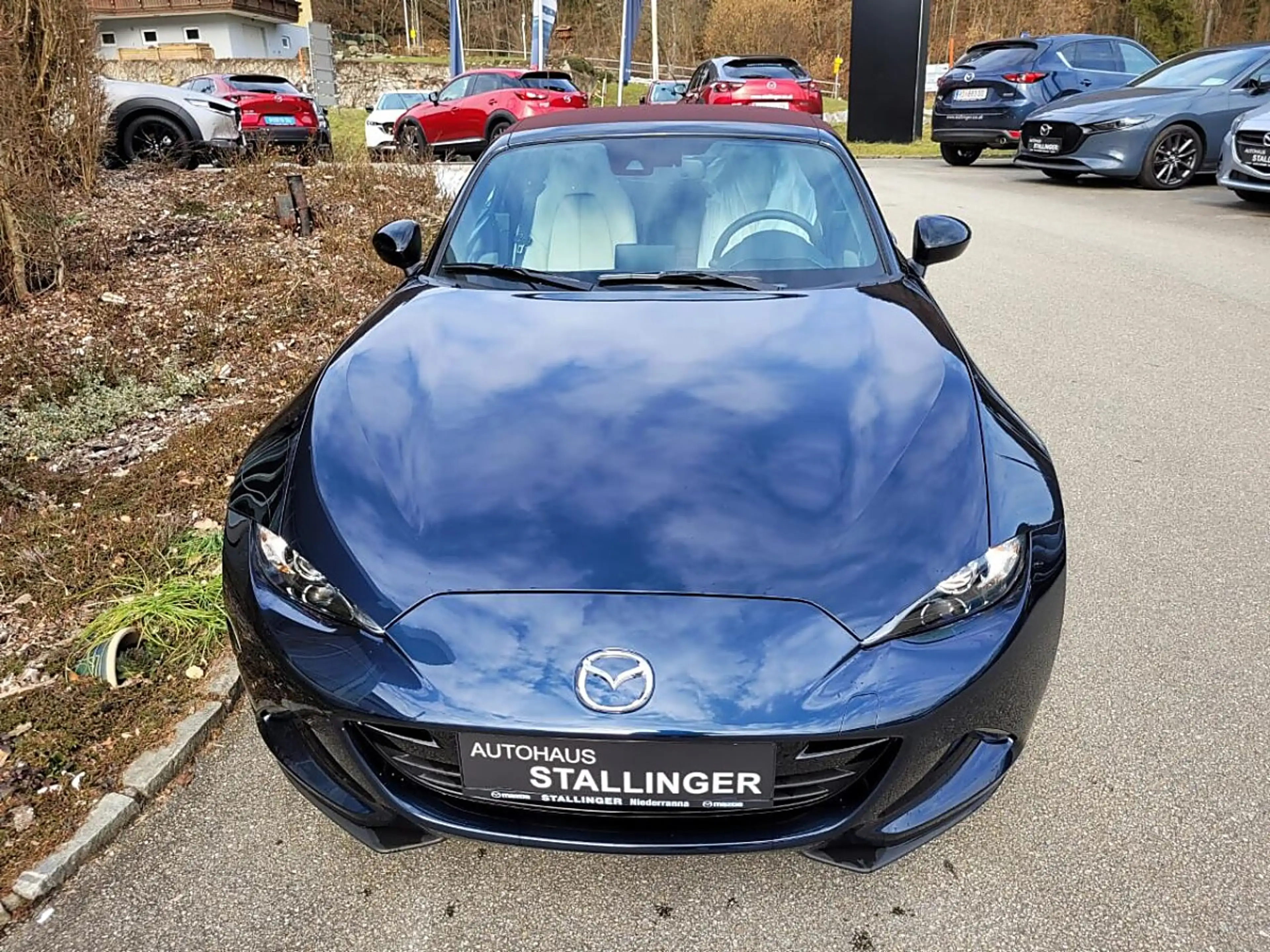 Mazda MX-5 Soft Top G132 Modern — photo 6