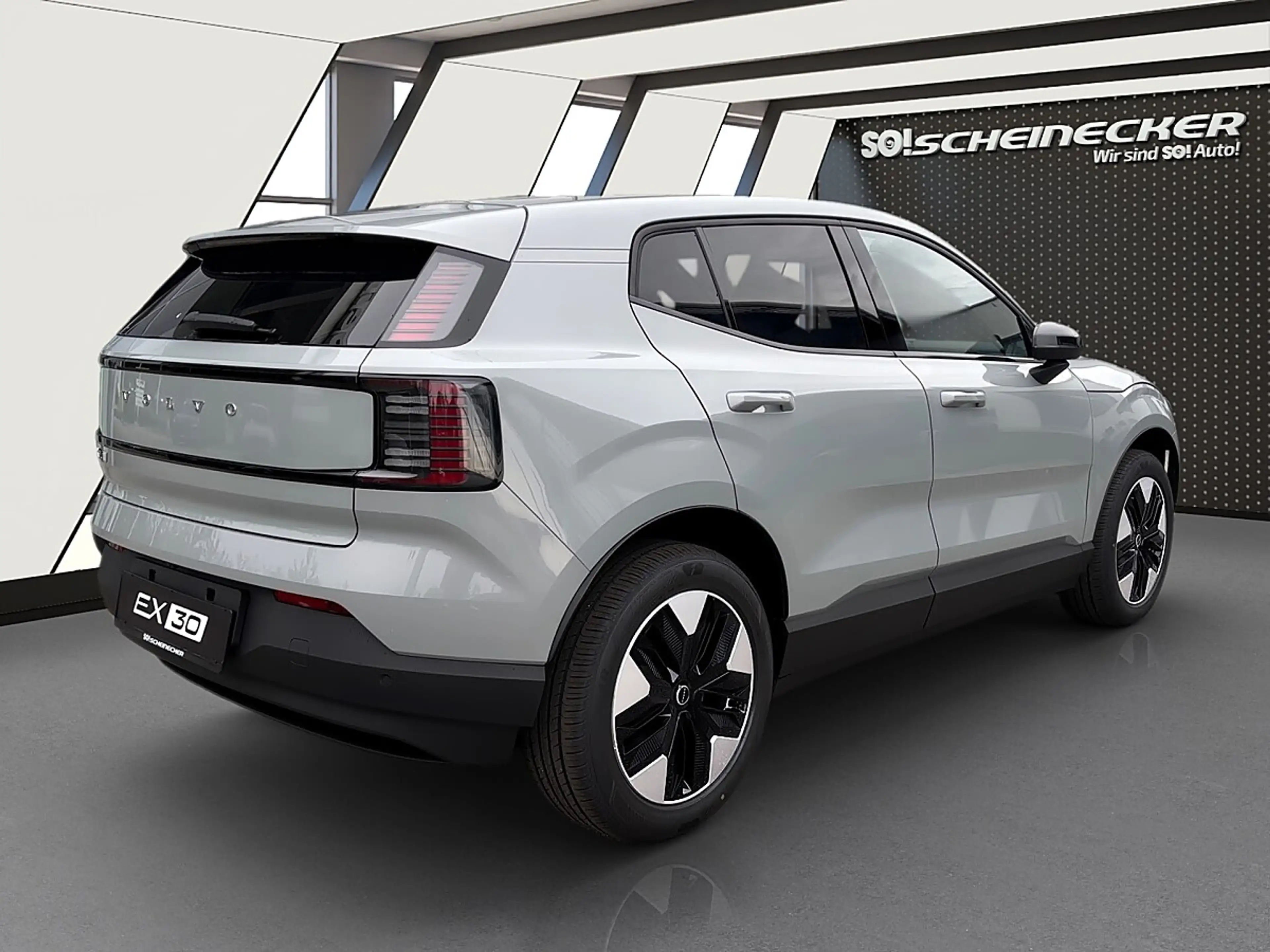Volvo EX30 EX 30 P3 Long Range RWD Plus — photo 6