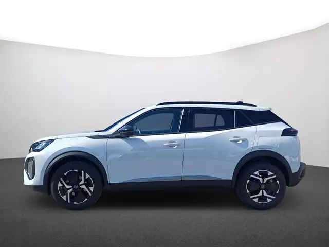 Peugeot 2008 view 4