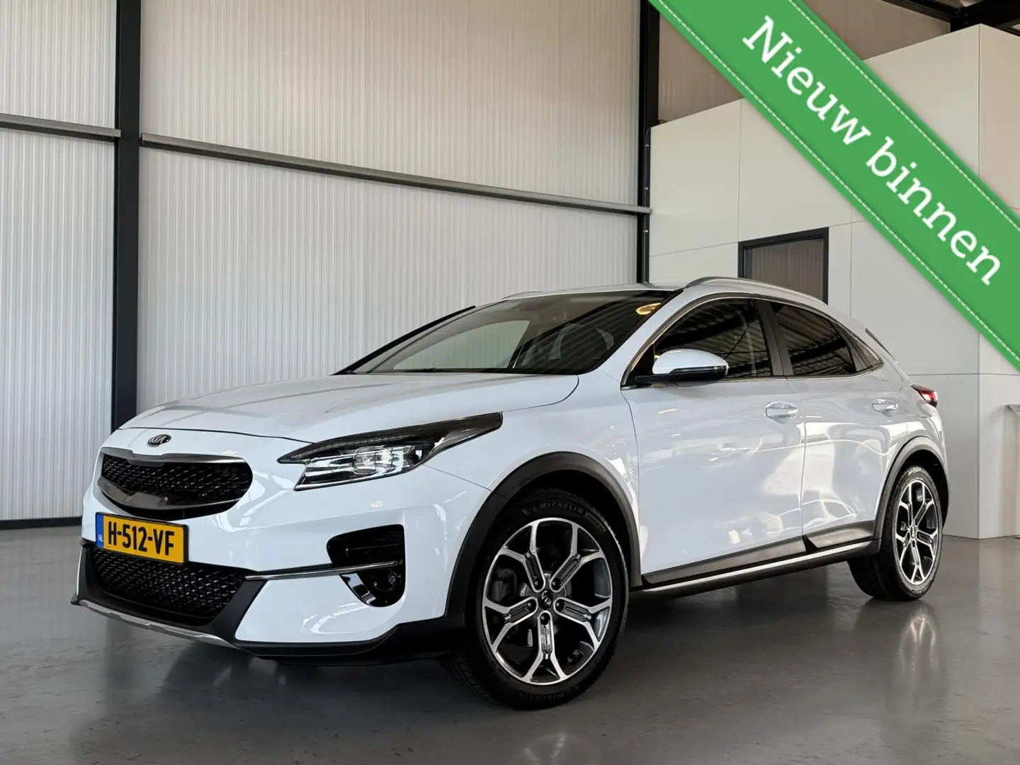 Kia XCeed 1.0 T-GDi DynamicLine|Navi|Camera|Trekhaak| Wit - 1
