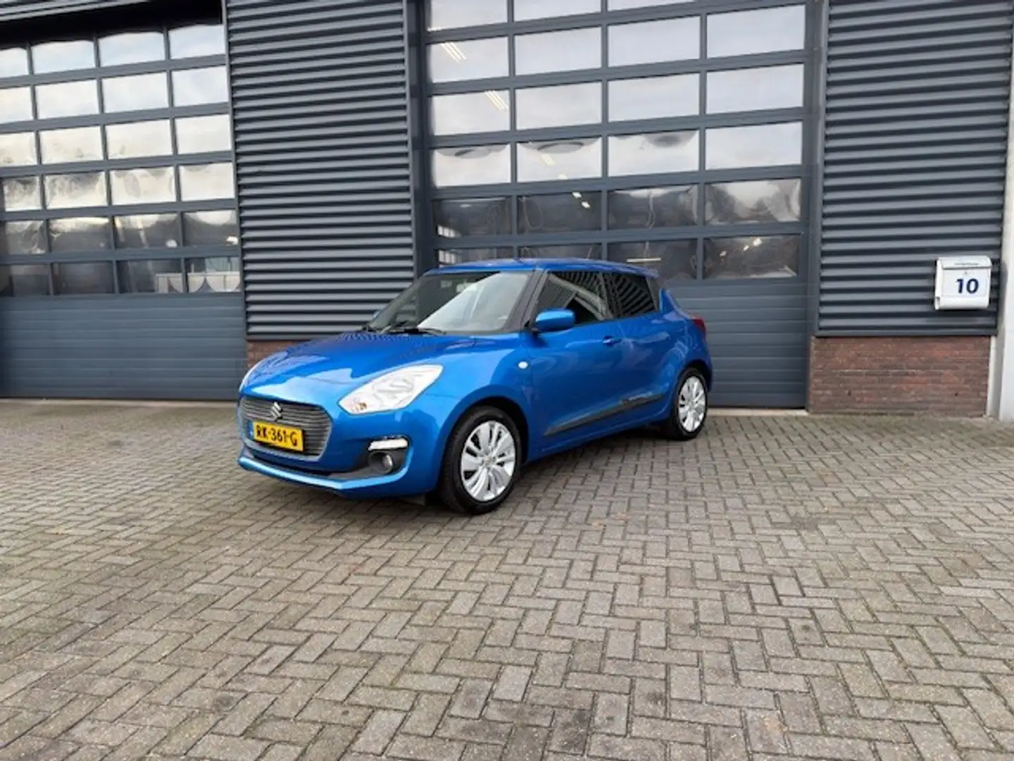 Suzuki Swift 1.2 Select Airco Camera Navi Stoelverwarming Bleu - 1