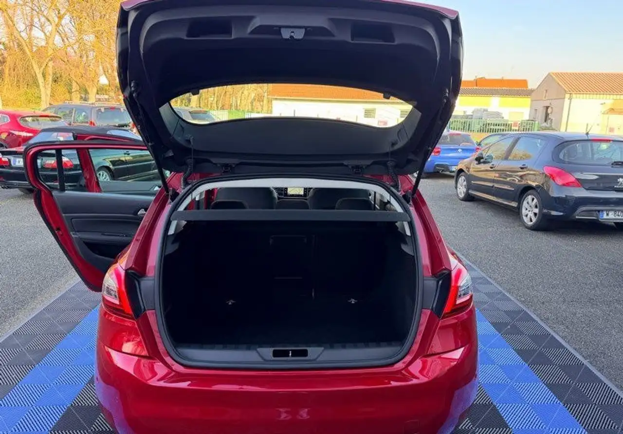 Peugeot 308 308 — photo 12