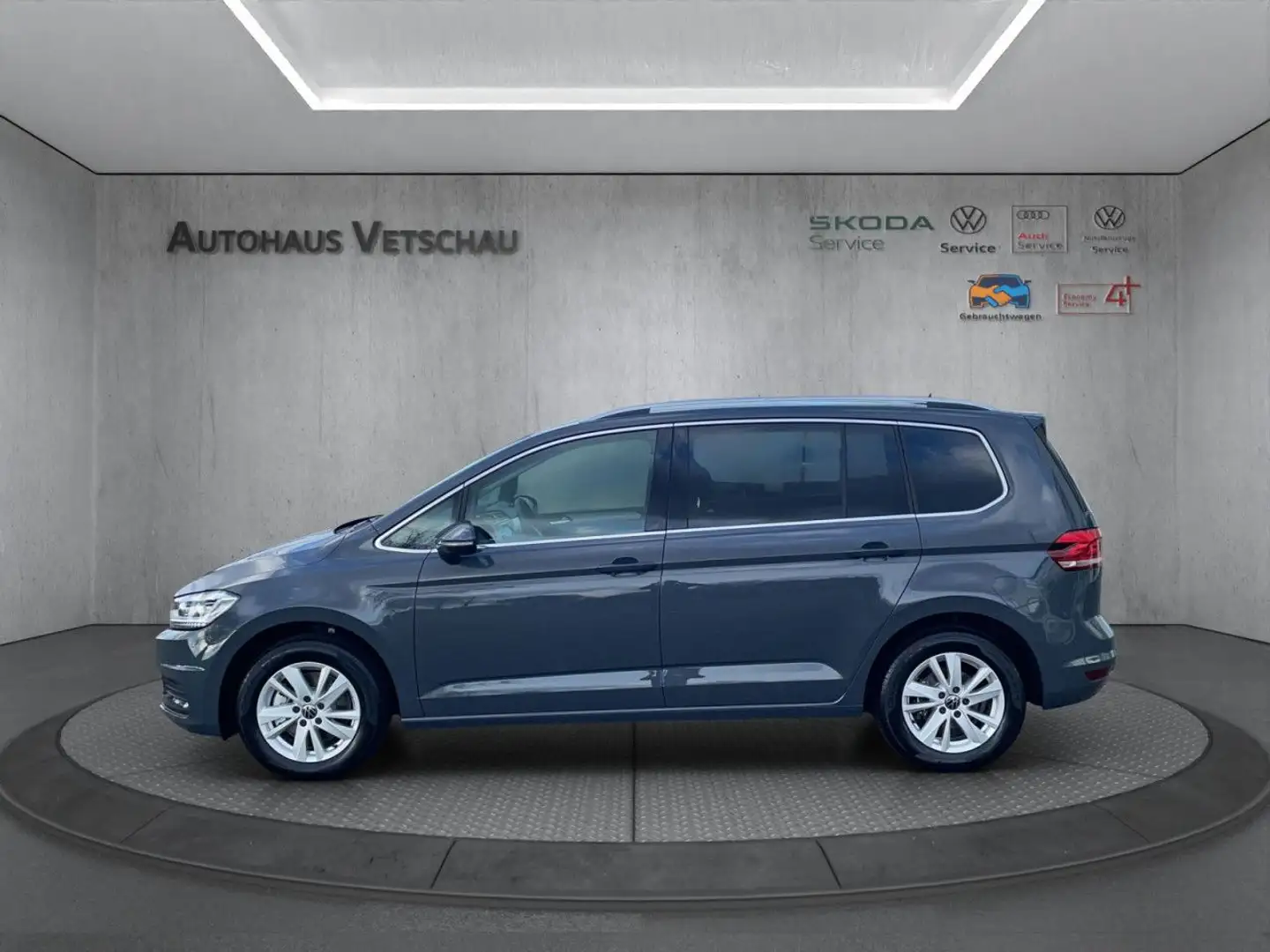 Volkswagen Touran Highline 1.5 TSI DSG/LED/NAVI/ACC/elHK/ Grijs - 2