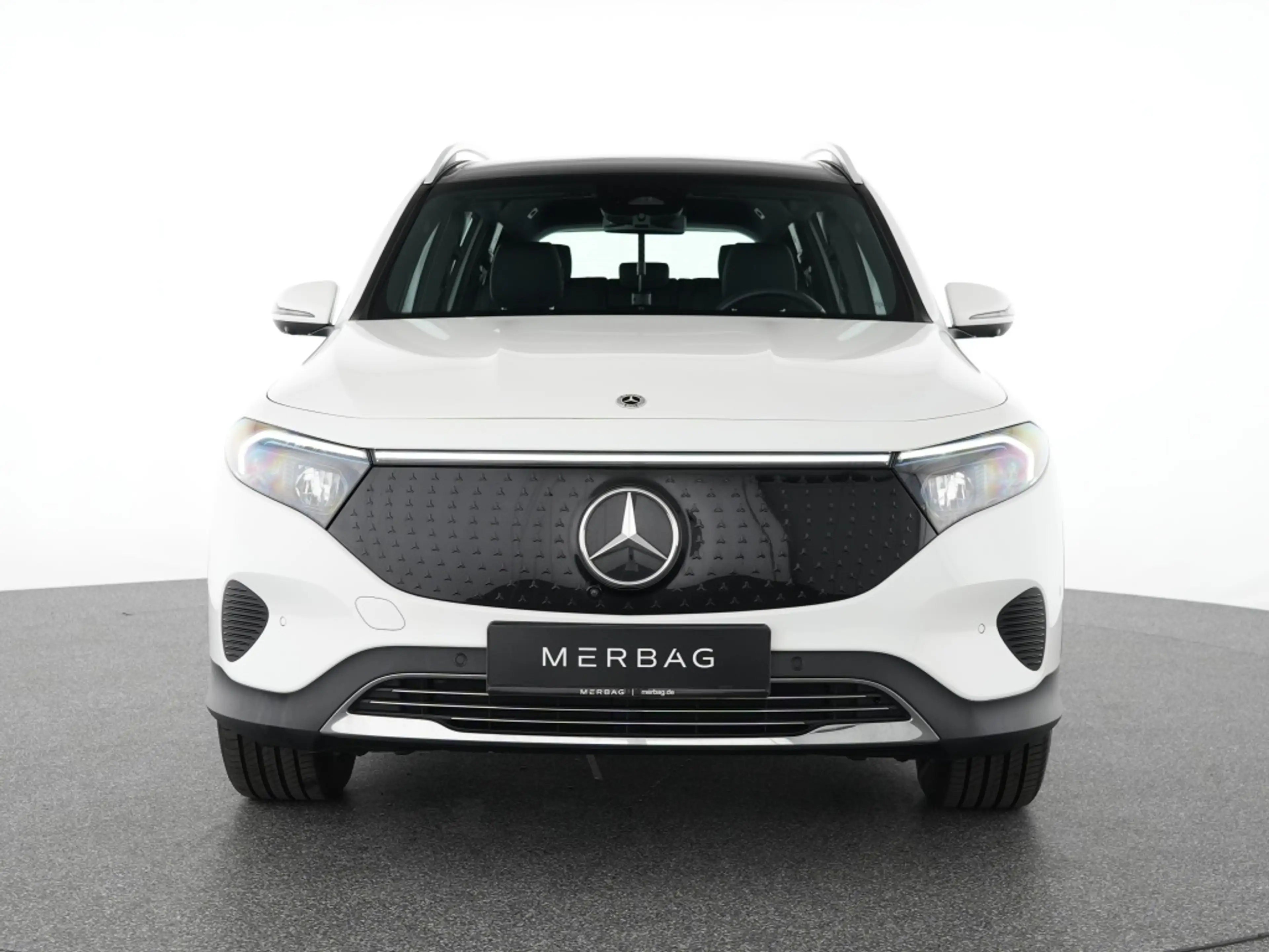 Mercedes-Benz EQB 300 4M Progressive Advanced+ Pano 360° AHK — photo 2