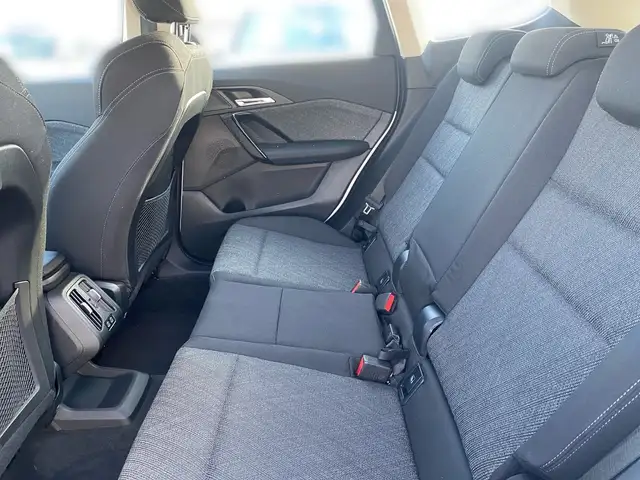 BMW X1 view 11