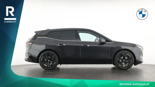 BMW Ix view 7