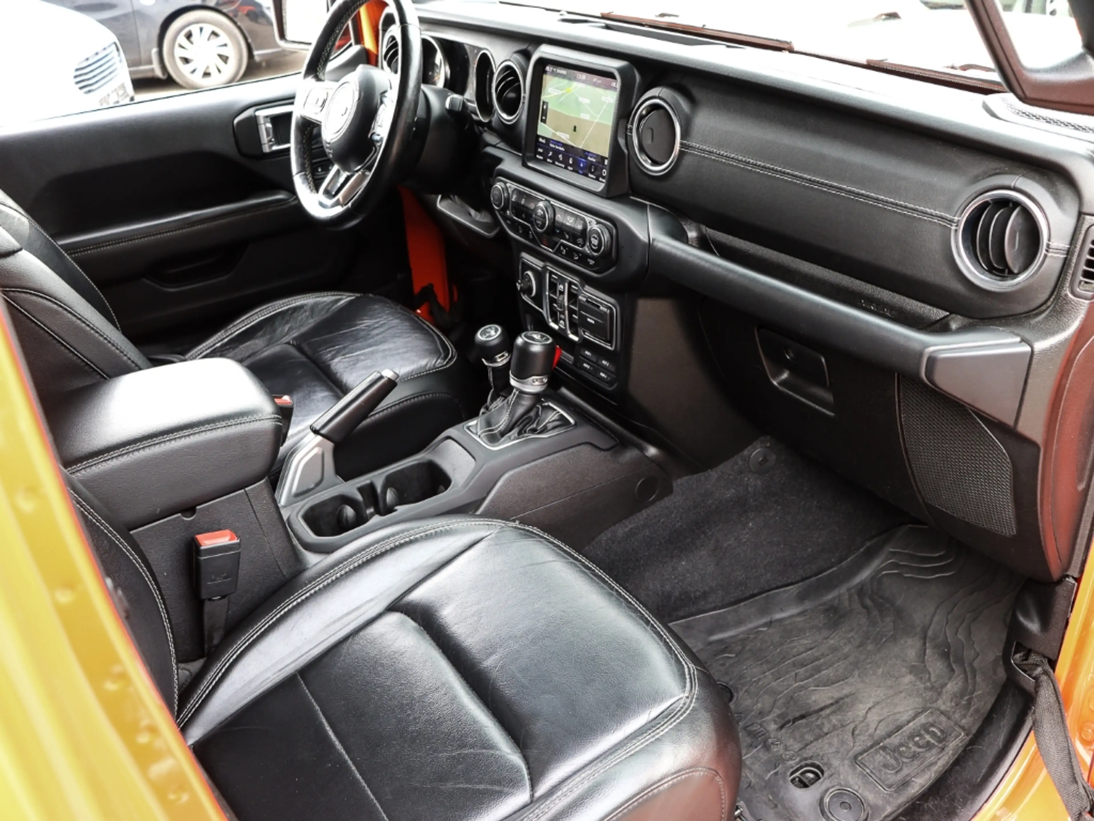 Jeep Wrangler Unlimited Sahara AHK-abnehmbar Navi Leder Soundsys — photo 6