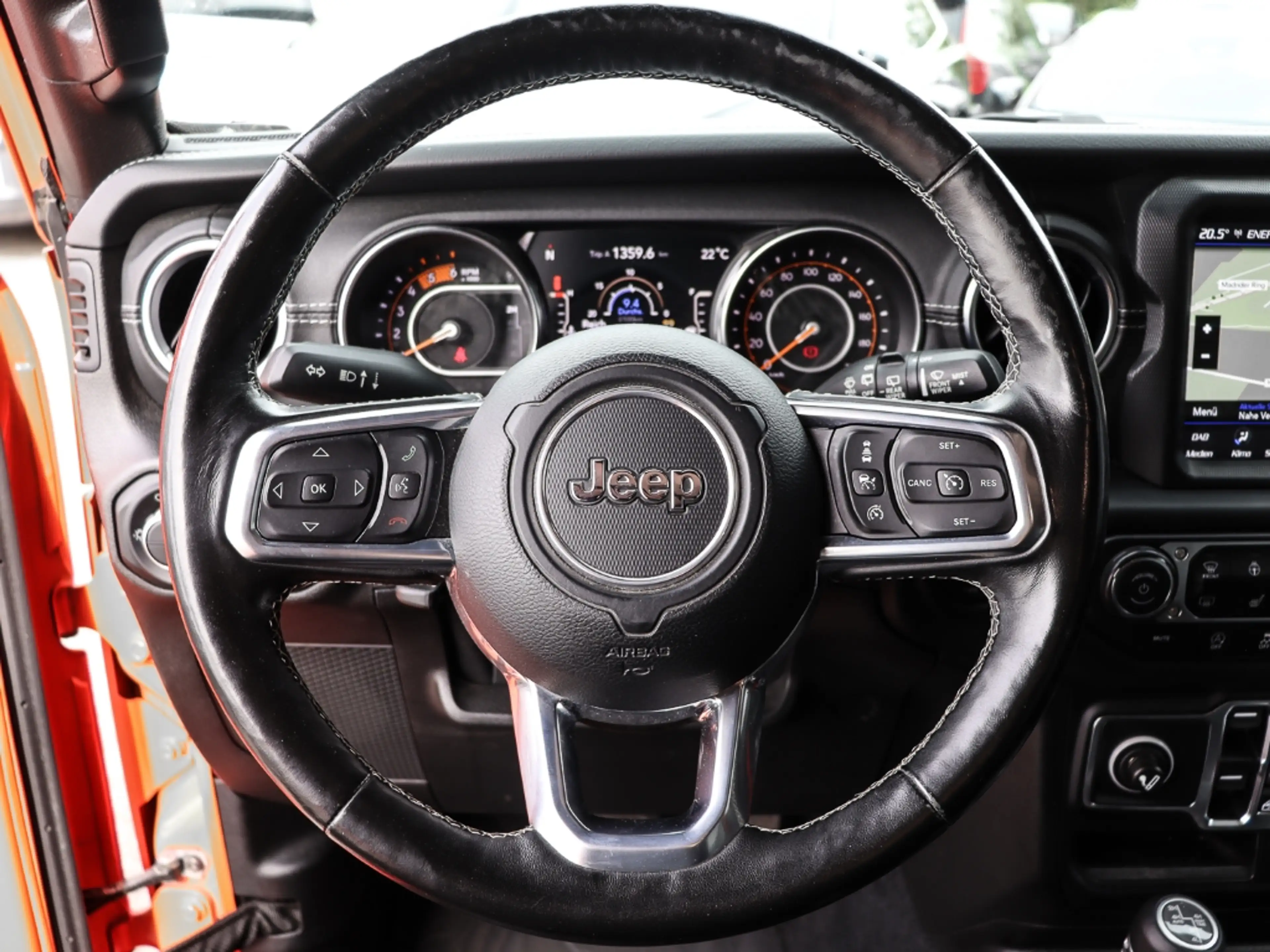 Jeep Wrangler Unlimited Sahara AHK-abnehmbar Navi Leder Soundsys — photo 8