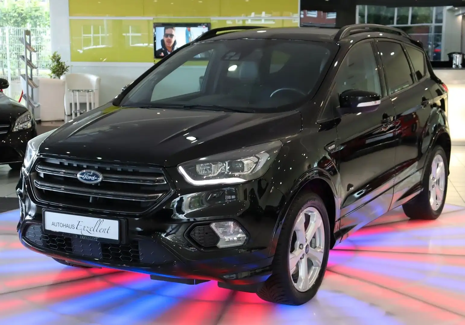 Ford Kuga ST-Line Automatik*LEDER*XENON*KAMERA*SHZ* Nero - 1