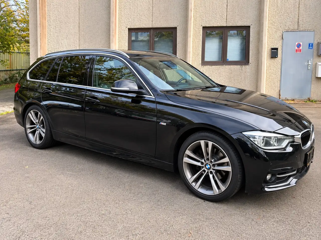 BMW 320