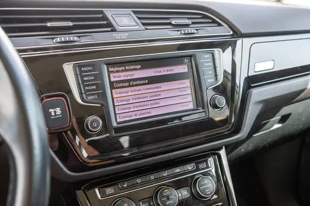 Volkswagen Touran view 27