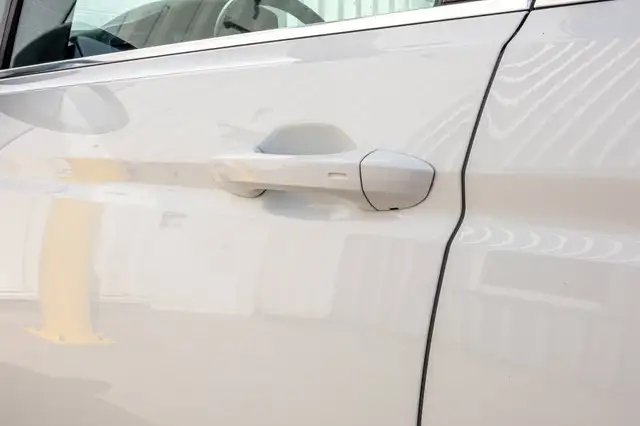 Volkswagen Touran view 16