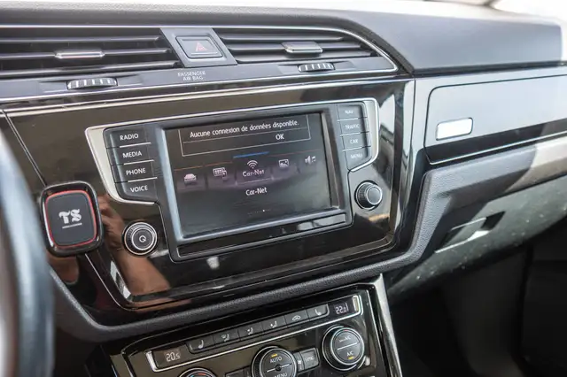 Volkswagen Touran view 24