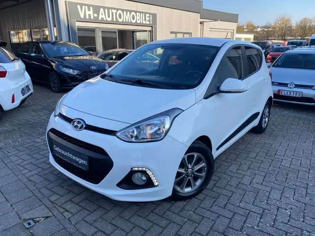 Hyundai i10 ALU&ALLWETTER*Blueto*Klimaauto*Tempomat*PDC hinten