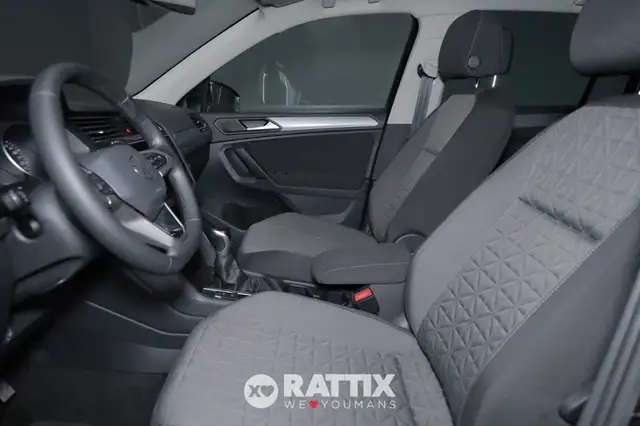 Volkswagen Tiguan view 7