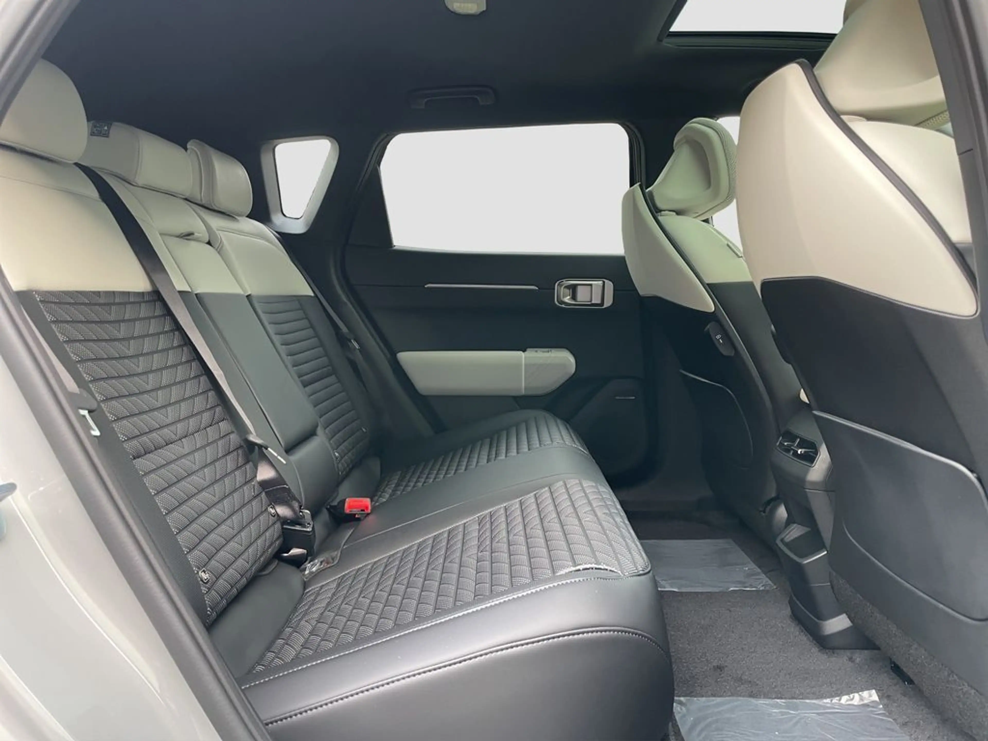 Kia EV4 KIA EV4 GT-Line 81.4kWh Hatchback /Pano / Heatpu — photo 7