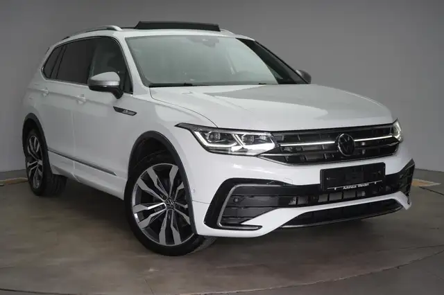 Volkswagen Tiguan Allspace main image