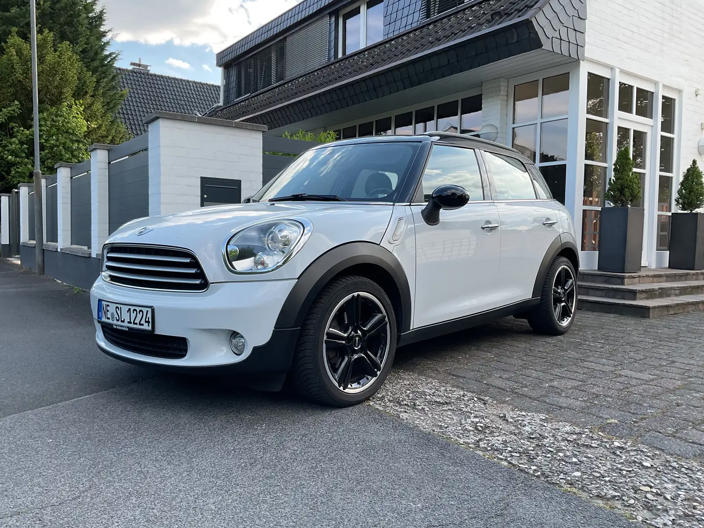 MINI Countryman D Teilleder Navi Ha&Ka TÜV NEU Wit - 2