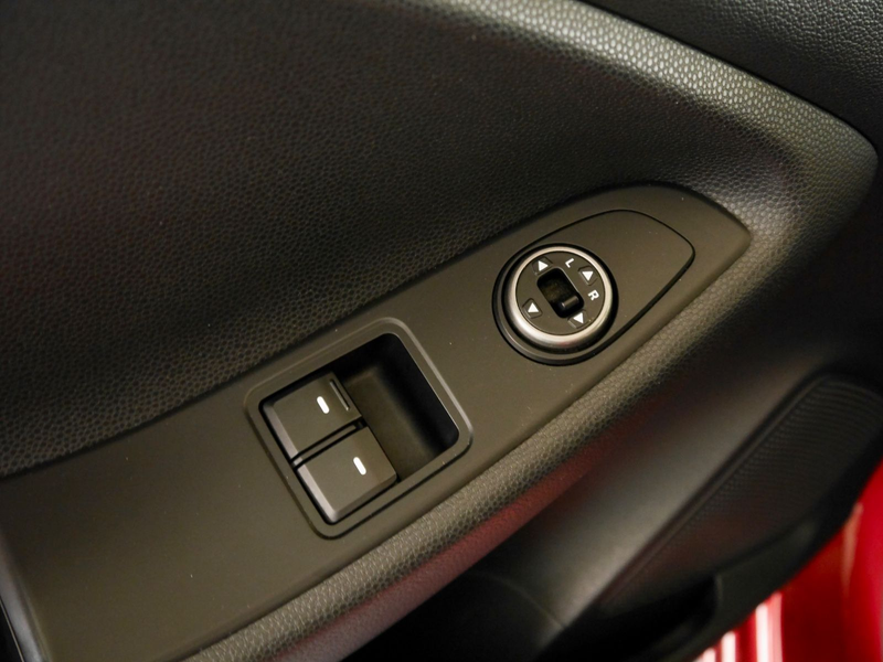Hyundai i20 YES!1.Hand*Sitzheiz.*L.Heizung* — photo 12