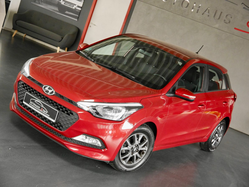 Hyundai i20 YES!1.Hand*Sitzheiz.*L.Heizung* — photo 9