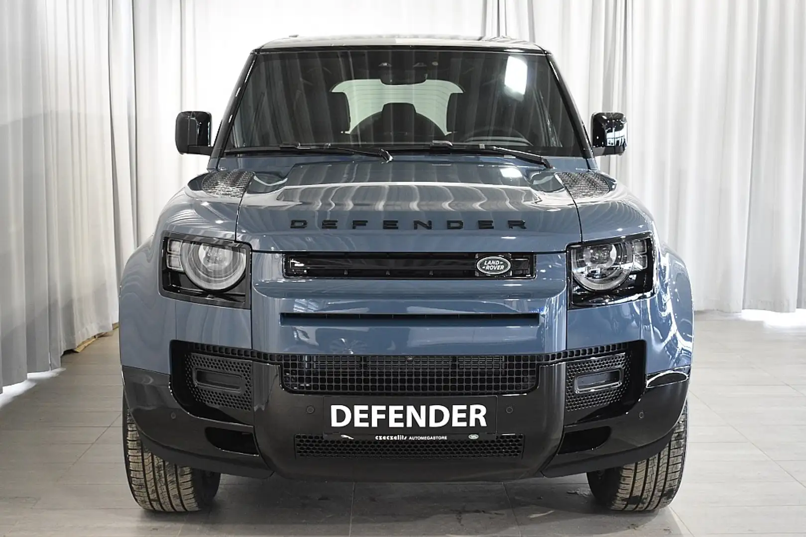 Land Rover Defender 110 D200 AWD X-Dynamic SE Aut. Blau - 2